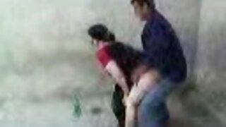 பெரிய கழுதை பொன்னிறம் மகனுடன் செக்ஸ் தாய் ஒரு பையனுடன் குதப் புணர்கிறது